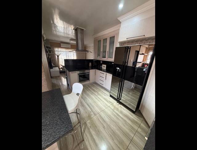 3 BEDROOM HOUSE FOR SALE IN ROODEKOP EXT 21